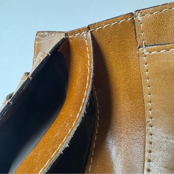 Patricia Nash Italian Leather Organizer Credit Card Wallet - Picture 7 of 16